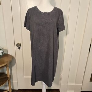 Universal Thread Casual Gray T-Shirt Dress Size L
